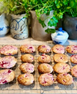 Bringebær- og sitron cookies